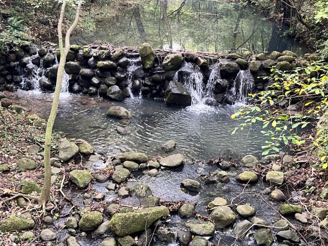 去铁山寺旅游的最佳季节是何时